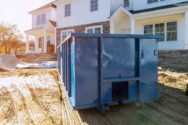 staff at Lakewood Dumpster Rentals